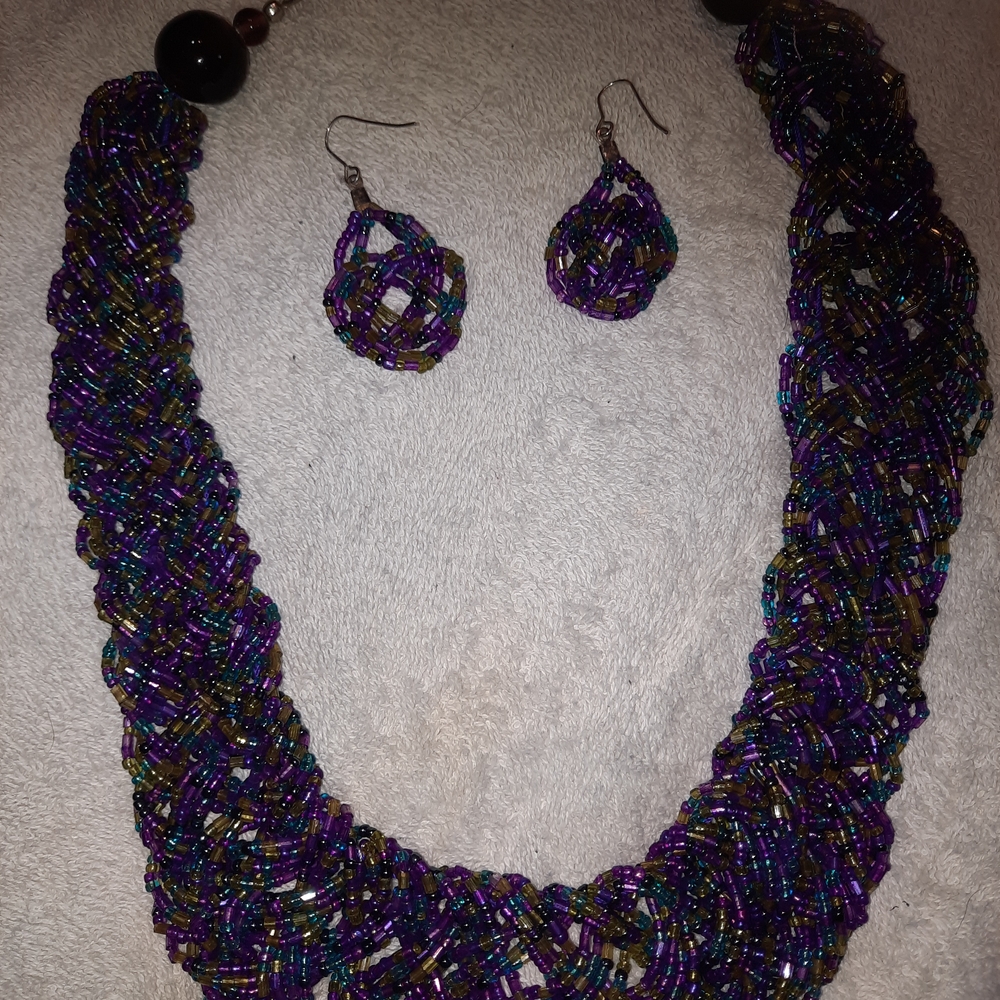 Elegant Purple Beaded Necklace and Earring Set